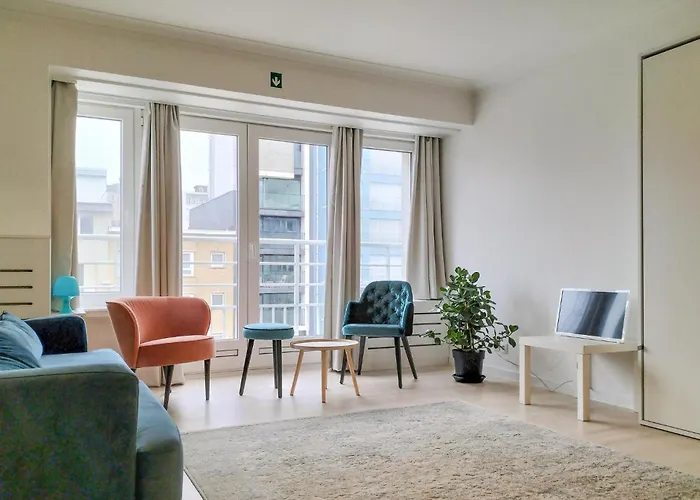 Gorgeous Apartment In Oostende With Kitchen